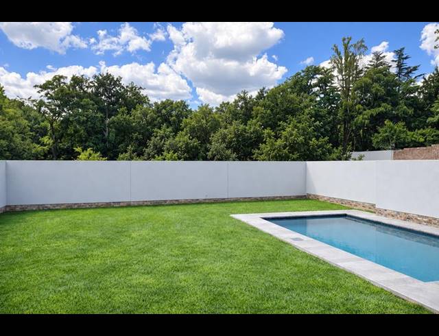 4 BEDROOM CLUSTER FOR SALE IN BRYANSTON